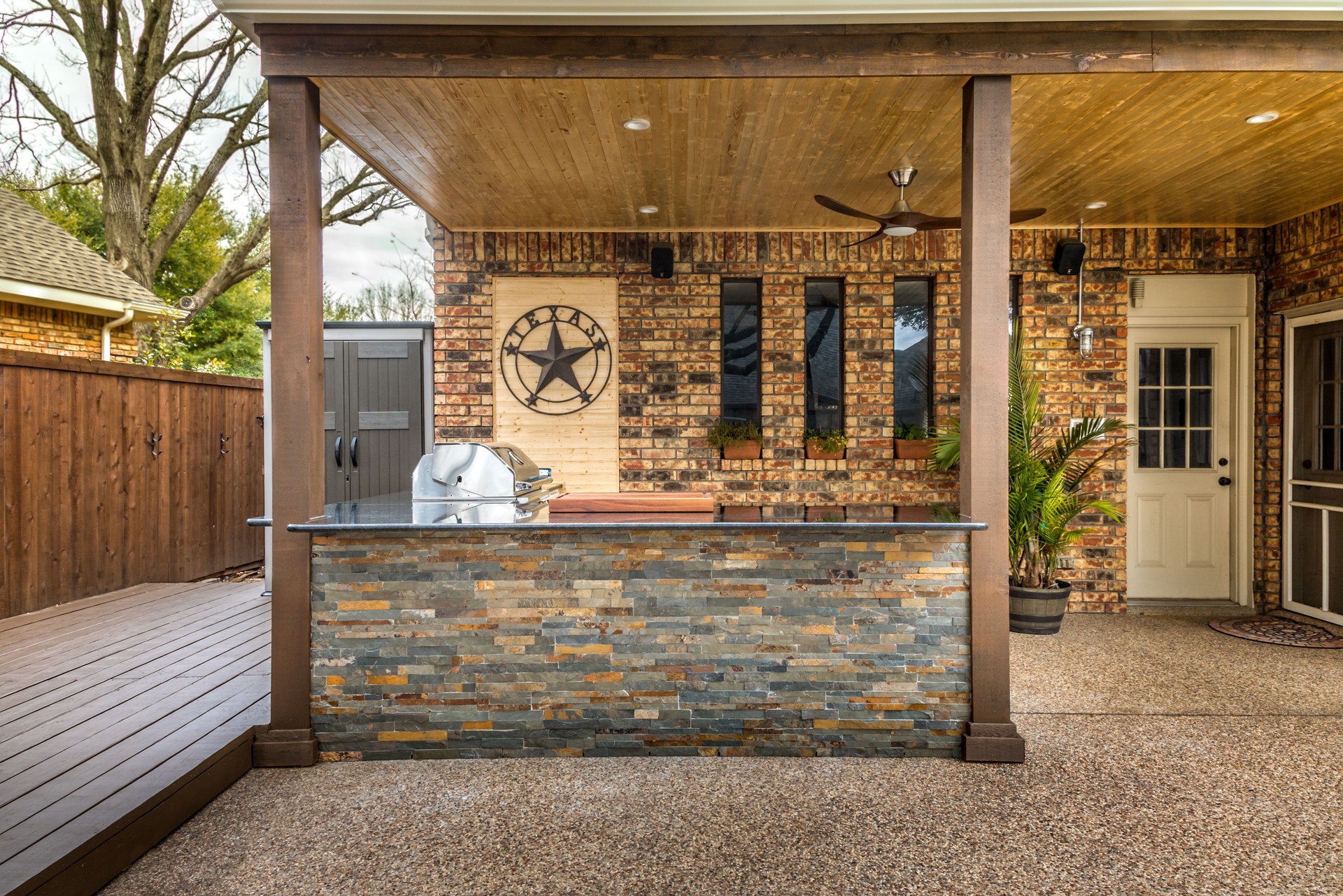 Modern outdoor kitchen that has been freshly built